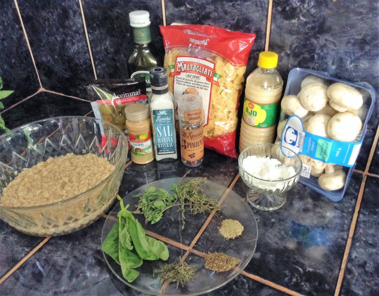 Ingredients to make Vegan Pasta